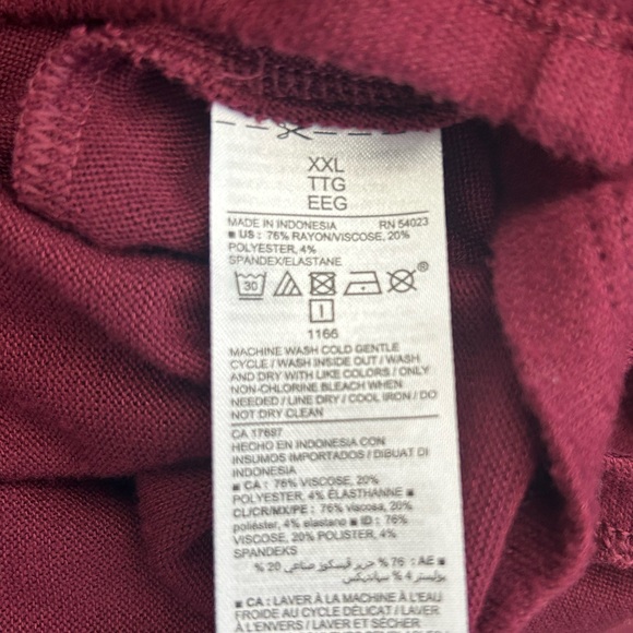 Old Navy Lightweight Sweater Dress - Picture 5 of 5